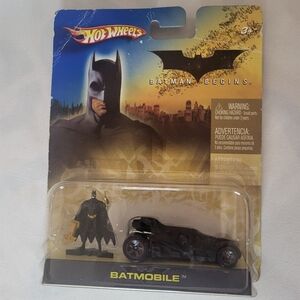 Hot Wheels Batman Begins Batmobile and Figure